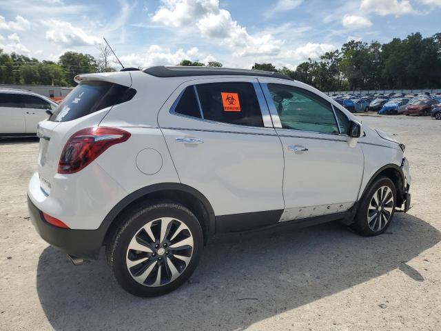 KL4CJESM0MB362809 - 2021 BUICK ENCORE PREFERRED WHITE photo 3