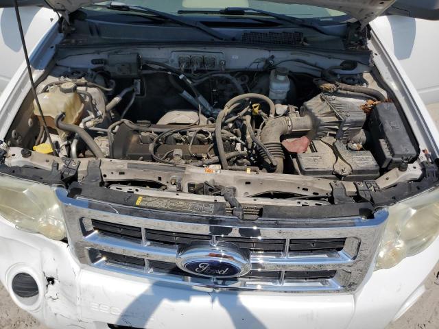 1FMCU02Z18KA37129 - 2008 FORD ESCAPE XLS WHITE photo 11