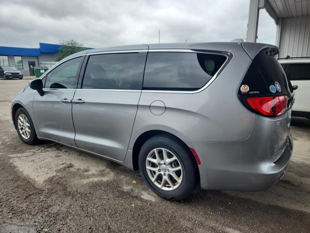 2C4RC1CGXJR305526 - 2018 CHRYSLER PACIFICA LX SILVER photo 2