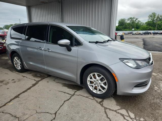 2C4RC1CGXJR305526 - 2018 CHRYSLER PACIFICA LX SILVER photo 4