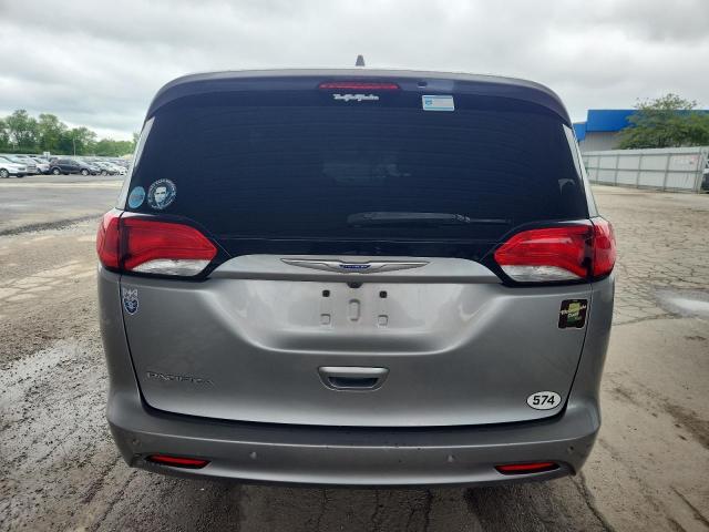 2C4RC1CGXJR305526 - 2018 CHRYSLER PACIFICA LX SILVER photo 6