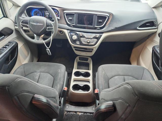 2C4RC1CGXJR305526 - 2018 CHRYSLER PACIFICA LX SILVER photo 8