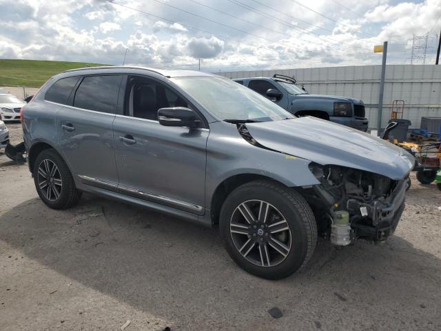 YV440MRR6H2160827 - 2017 VOLVO XC60 T5 DYNAMIC ვერცხლისფერი ფოტო 4
