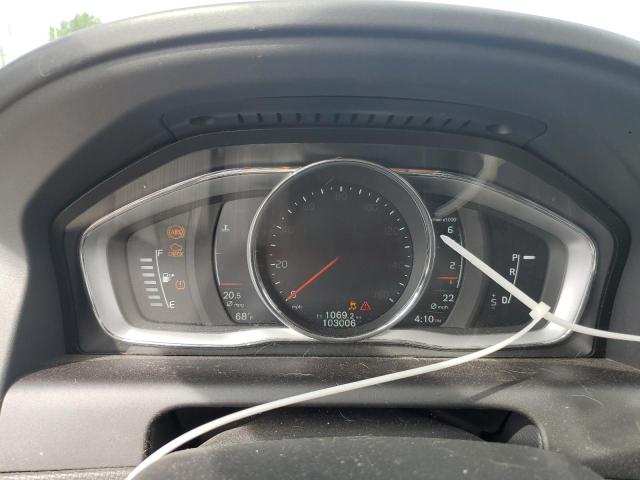 YV440MRR6H2160827 - 2017 VOLVO XC60 T5 DYNAMIC ვერცხლისფერი ფოტო 9