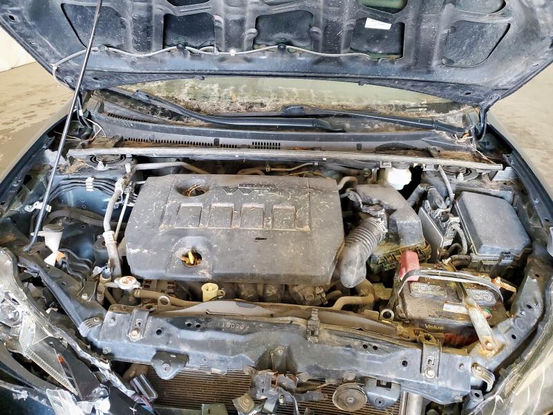 5YFBURHEXKP943281 - 2019 TOYOTA COROLLA L BLUE photo 11