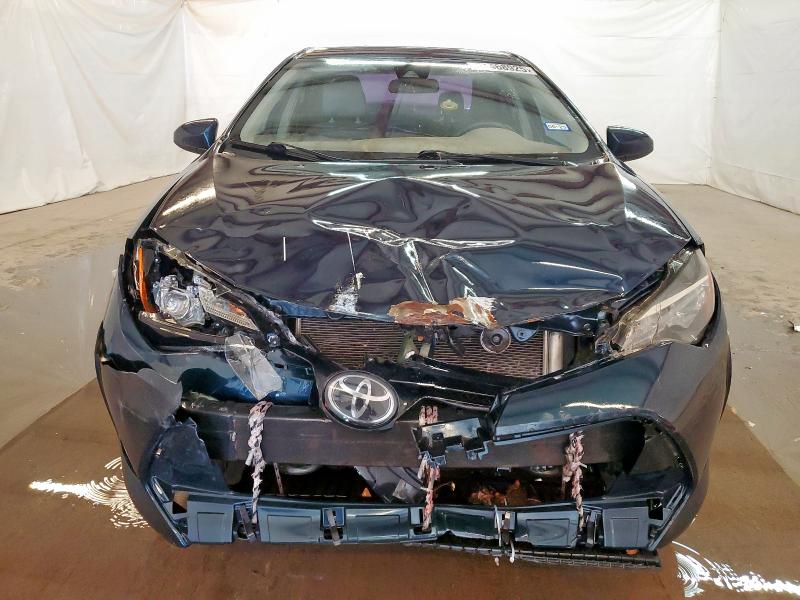 5YFBURHEXKP943281 - 2019 TOYOTA COROLLA L BLUE photo 5