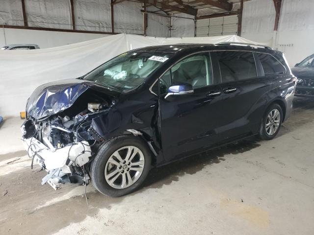 2022 TOYOTA SIENNA LIMITED, null