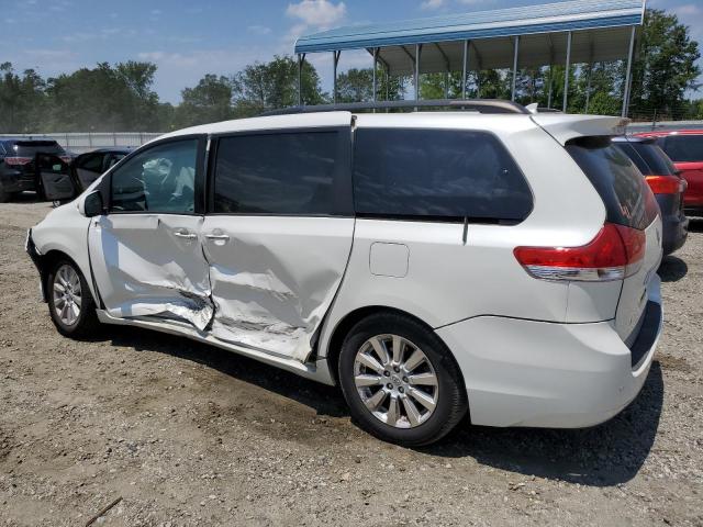 5TDYK3DC1BS057407 - 2011 TOYOTA SIENNA XLE WHITE photo 2