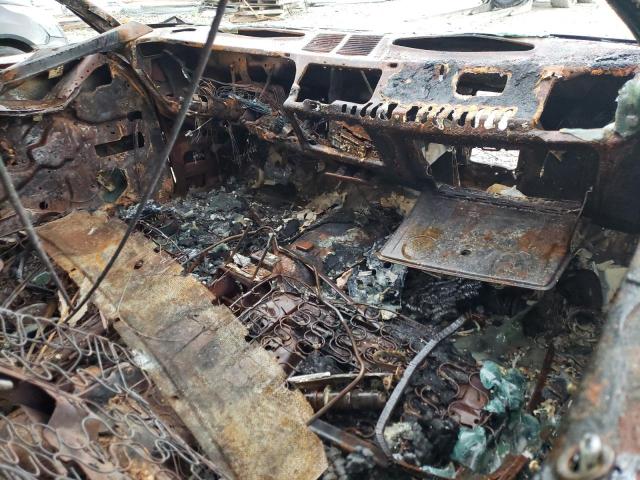 4G37U2Z101910 - 1972 BUICK SKYLARK BURN photo 8