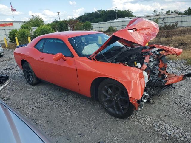 2C3CDZAG0NH200238 - 2022 DODGE CHALLENGER SXT ORANGE photo 4