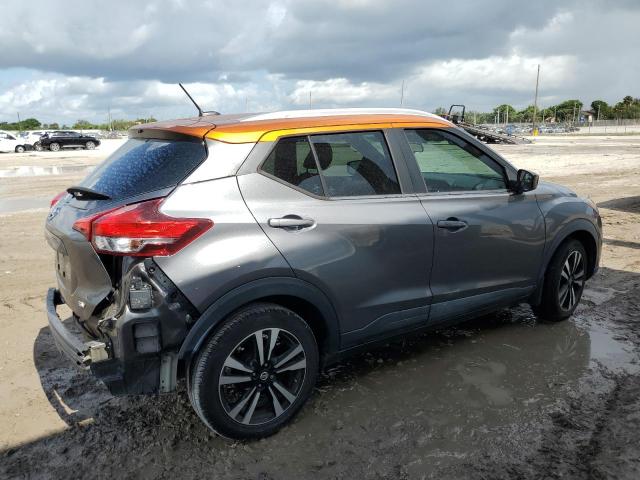 3N1CP5CU4KL478967 - 2019 NISSAN KICKS S GRAY photo 3