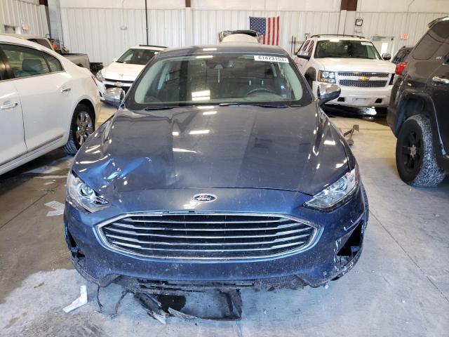 3FA6P0HD6KR165010 - 2019 FORD FUSION SE BLUE photo 5