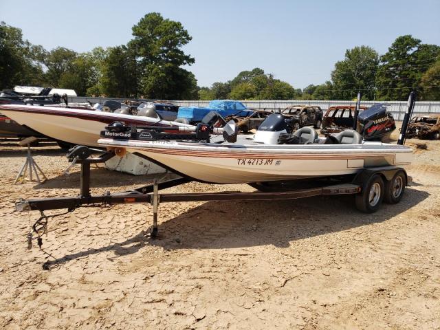 STE46380B101 - 2001 SKEE BOAT TWO TONE photo 2