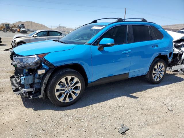 2T3C1RFV1LC065717 - 2020 TOYOTA RAV4 XLE PREMIUM BLUE photo 1