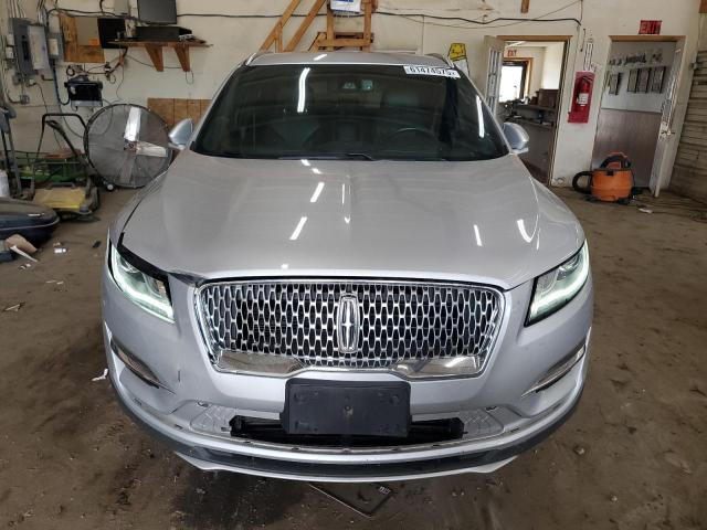 5LMCJ3D94KUL38168 - 2019 LINCOLN MKC RESERVE Gümüş fotoğraf 5