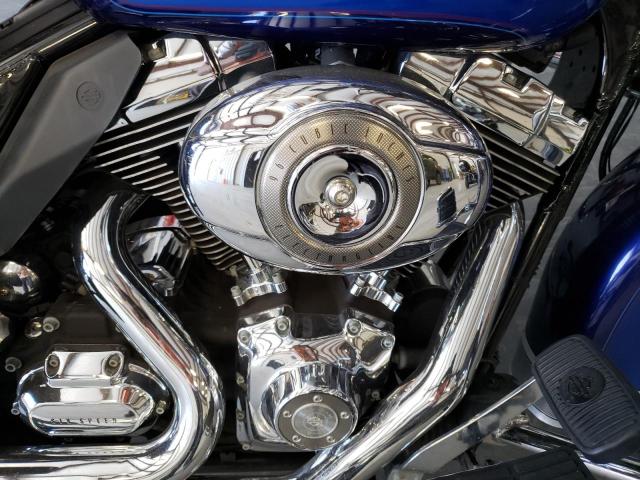 1HD1FC4157Y640688 - 2007 HARLEY-DAVIDSON FLHTCUI BLUE photo 7