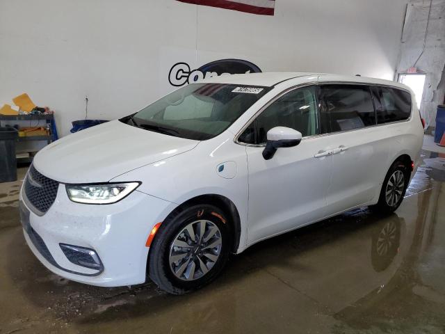 2023 CHRYSLER PACIFICA HYBRID TOURING L, null