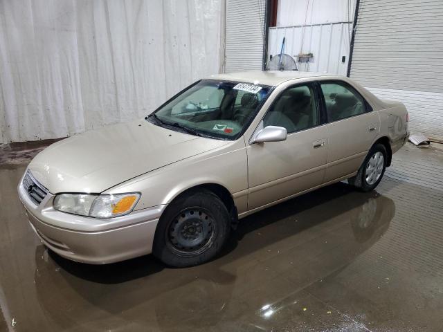 2000 TOYOTA CAMRY CE, 