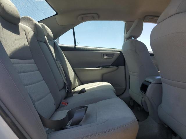 4T1BF1FK7HU355575 - 2017 TOYOTA CAMRY LE WHITE photo 10