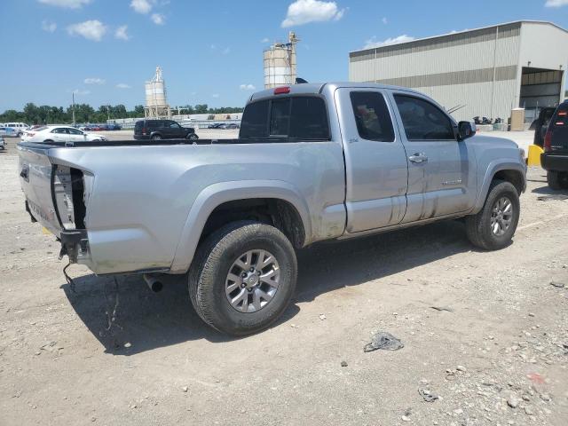 5TFSZ5AN2HX107897 - 2017 TOYOTA TACOMA ACCESS CAB Күміс фото 3