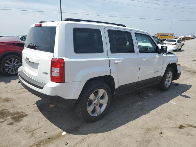 1C4NJRFB8HD181577 - 2017 JEEP PATRIOT LATITUDE WHITE photo 3