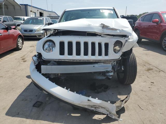 1C4NJRFB8HD181577 - 2017 JEEP PATRIOT LATITUDE WHITE photo 5