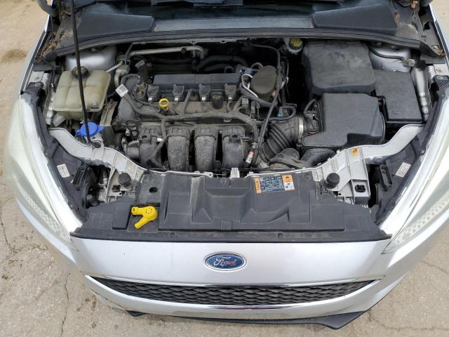 1FADP3K25FL249341 - 2015 FORD FOCUS SE SILVER photo 11