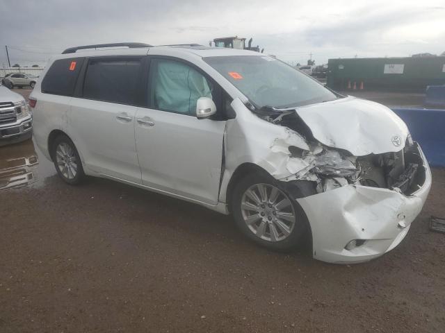 5TDDK3DC0FS101949 - 2015 TOYOTA SIENNA XLE WHITE photo 4