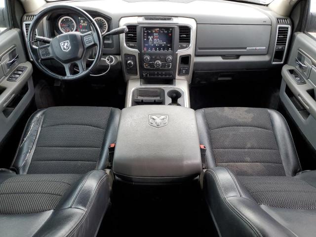 3C63R3HL9JG385047 - 2018 RAM 3500 SLT BROWN photo 8