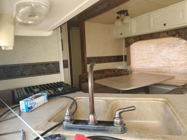 4YDT32B258S632049 - 2008 KEYSTONE OUTBACK WHITE photo 6