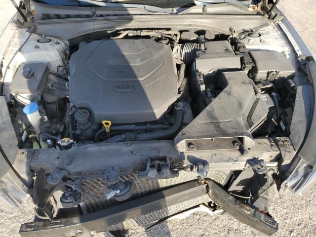 KNALC4J10H5077613 - 2017 KIA CADENZA PREMIUM SILVER photo 11