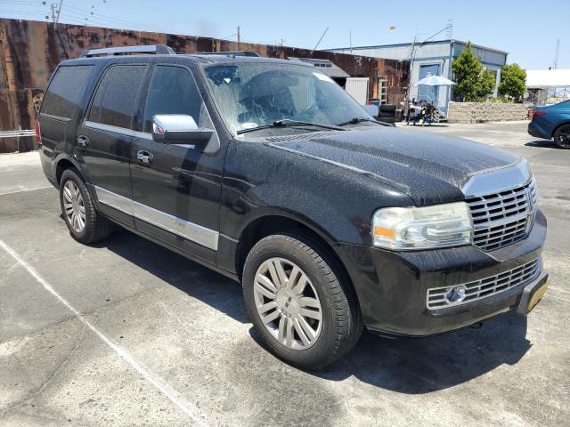 5LMJJ2H57BEJ08790 - 2011 LINCOLN NAVIGATOR BLACK photo 4