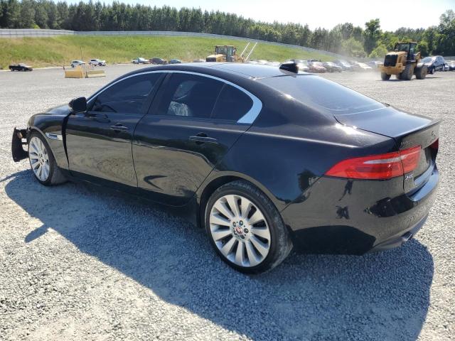 SAJAR4FX7JCP39180 - 2018 JAGUAR XE BLACK photo 2