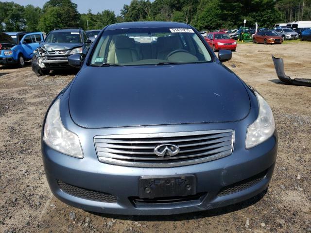 JNKCV61F29M050990 - 2009 INFINITI G37 GRAY photo 5