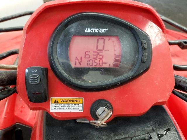 4UF09ATV49T217431 - 2009 ARCTIC CAT 4 WHEELER RED photo 8