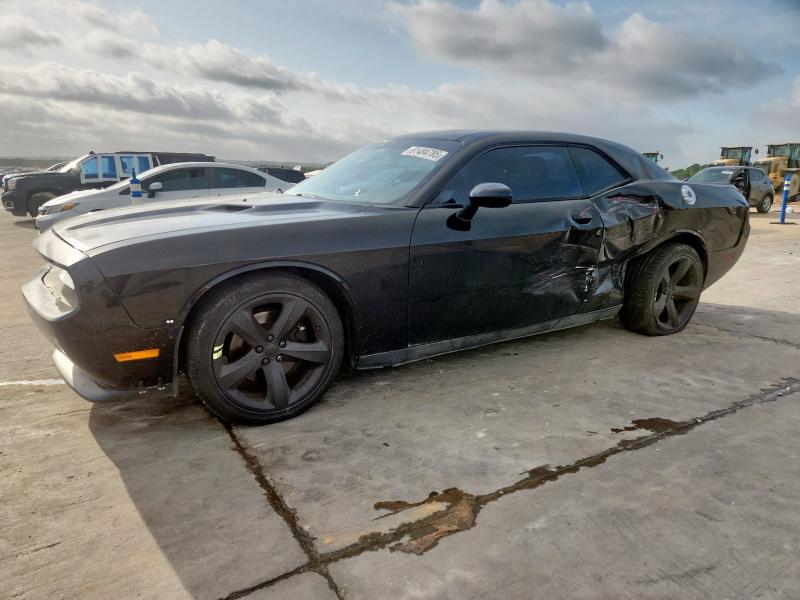 2014 DODGE CHALLENGER SXT, null