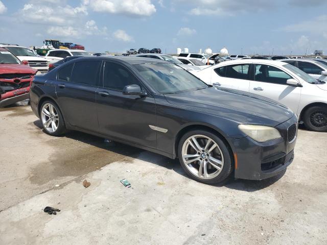 WBAKA8C59BCY36657 - 2011 BMW 750 I GRAY photo 4