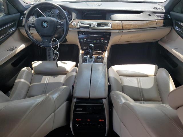 WBAKA8C59BCY36657 - 2011 BMW 750 I GRAY photo 8