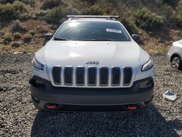 1C4PJMBB5JD512333 - 2018 JEEP CHEROKEE TRAILHAWK WHITE photo 5