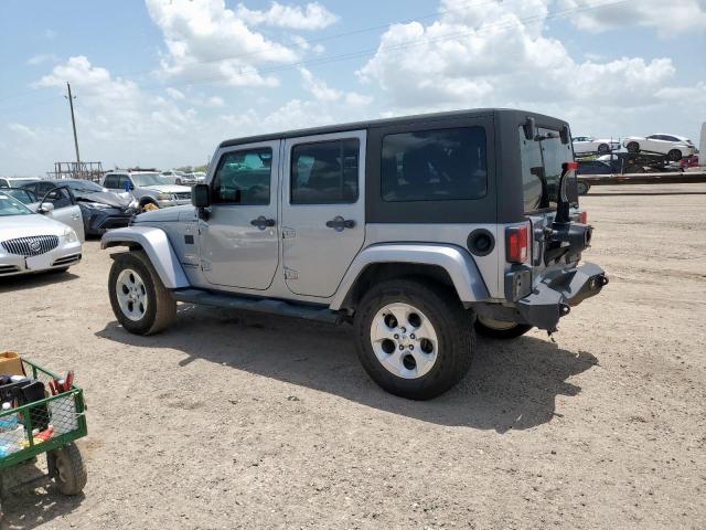 1C4BJWEG8DL626852 - 2013 JEEP WRANGLER U SAHARA ვერცხლისფერი ფოტო 2