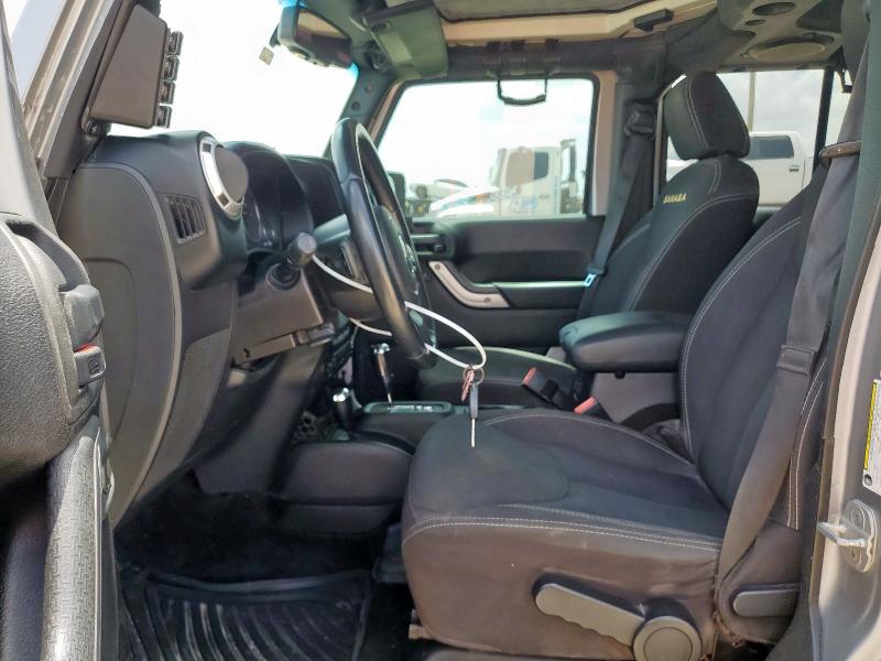 1C4BJWEG8DL626852 - 2013 JEEP WRANGLER U SAHARA ვერცხლისფერი ფოტო 7