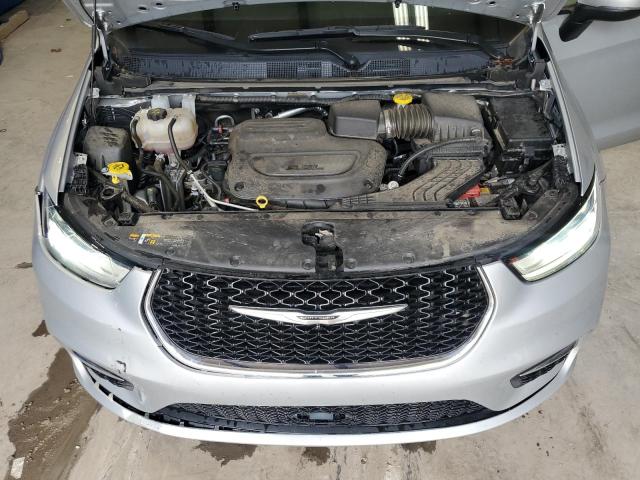2C4RC1BG6PR623850 - 2023 CHRYSLER PACIFICA TOURING L SILVER photo 12