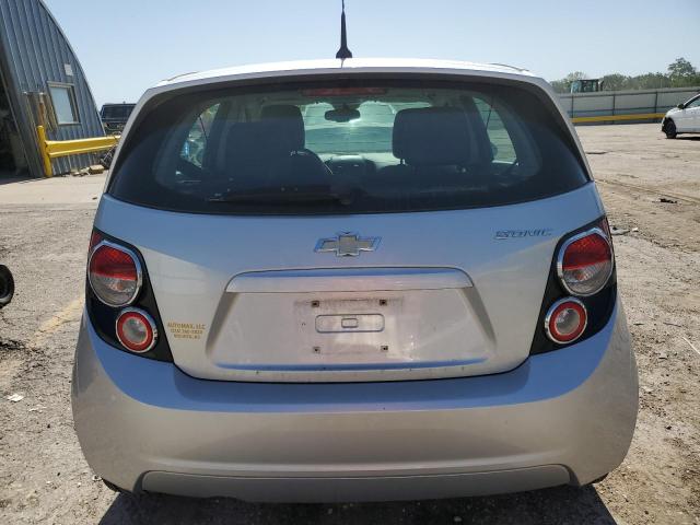 1G1JA6SH7C4137692 - 2012 CHEVROLET SONIC LS 银色 照片 6