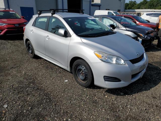 2T1KU4EE7CC795163 - 2012 TOYOTA MATRIX 银色 照片 4