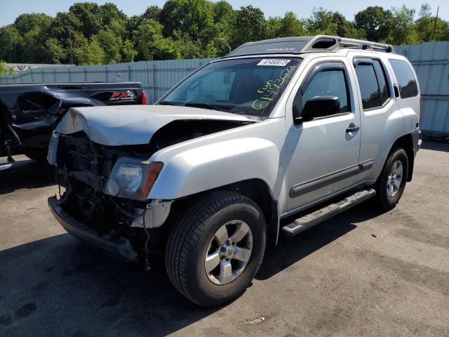 5N1AN0NW0DN812924 - 2013 NISSAN XTERRA X SILVER photo 1