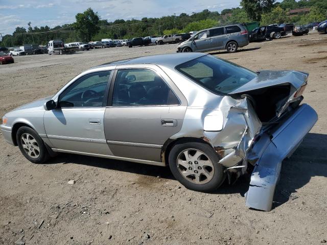 JT2BG28K2Y0523384 - 2000 TOYOTA CAMRY LE SILVER photo 2