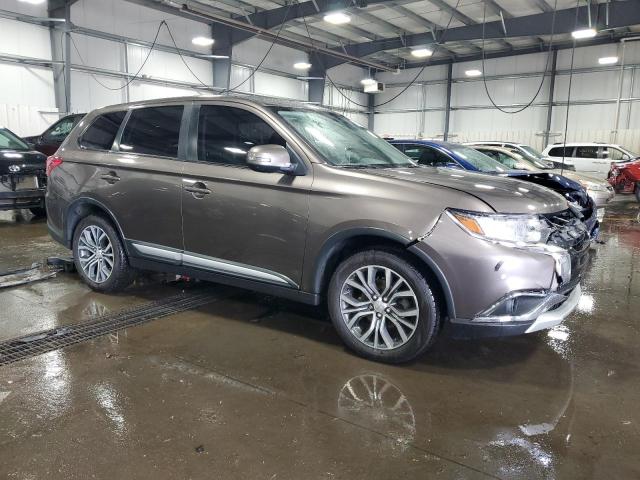 JA4AZ3A32JZ006815 - 2018 MITSUBISHI OUTLANDER SE BROWN photo 4