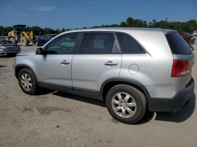 5XYKT3A17BG046219 - 2011 KIA SORENTO BASE SILVER photo 2