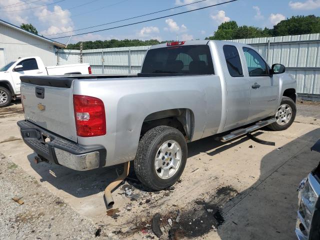 1GCRCSE06BZ192994 - 2011 CHEVROLET SILVERADO C1500 LT SILVER photo 3