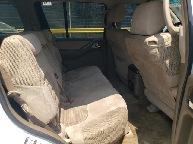 5N1AR18UX5C767041 - 2005 NISSAN PATHFINDER LE WHITE photo 11